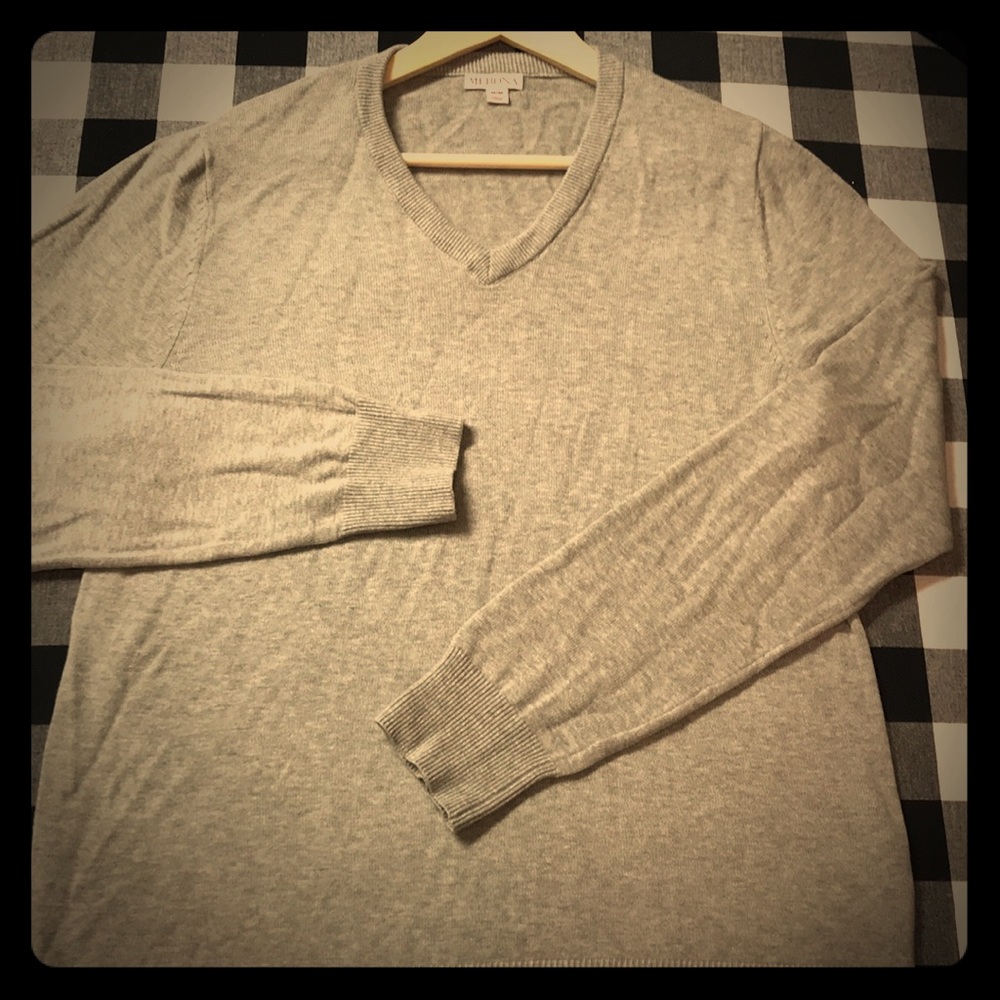 Men’s Merona Light Gray V neck Sweater, M